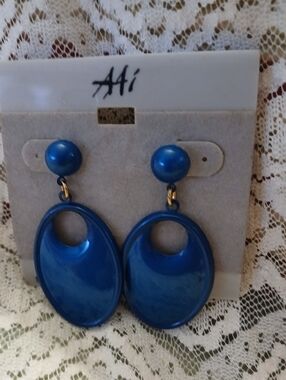 Vintage Teal Blue Drop Earring On Original Card Surgical Steel Post